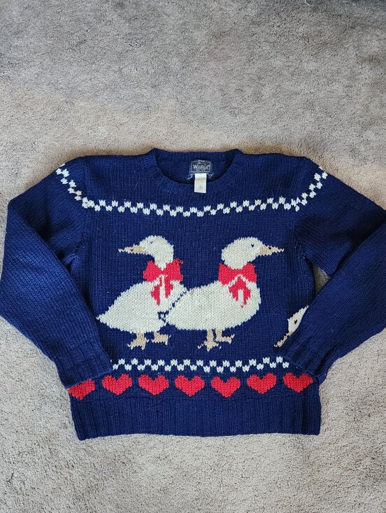Woolrich Sweaters - Woolrich Mallard goose Hearts Sweater Vintage 90s, Sz Large 100% Wool Kitsch